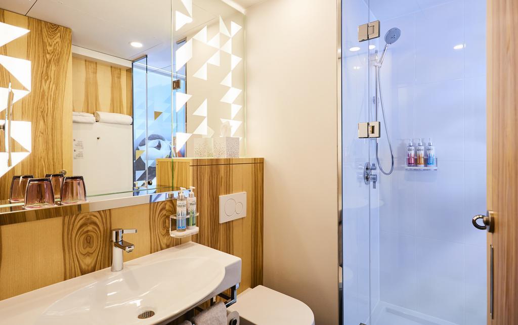 Alt Hotel Calgary East Village Zewnętrze zdjęcie
