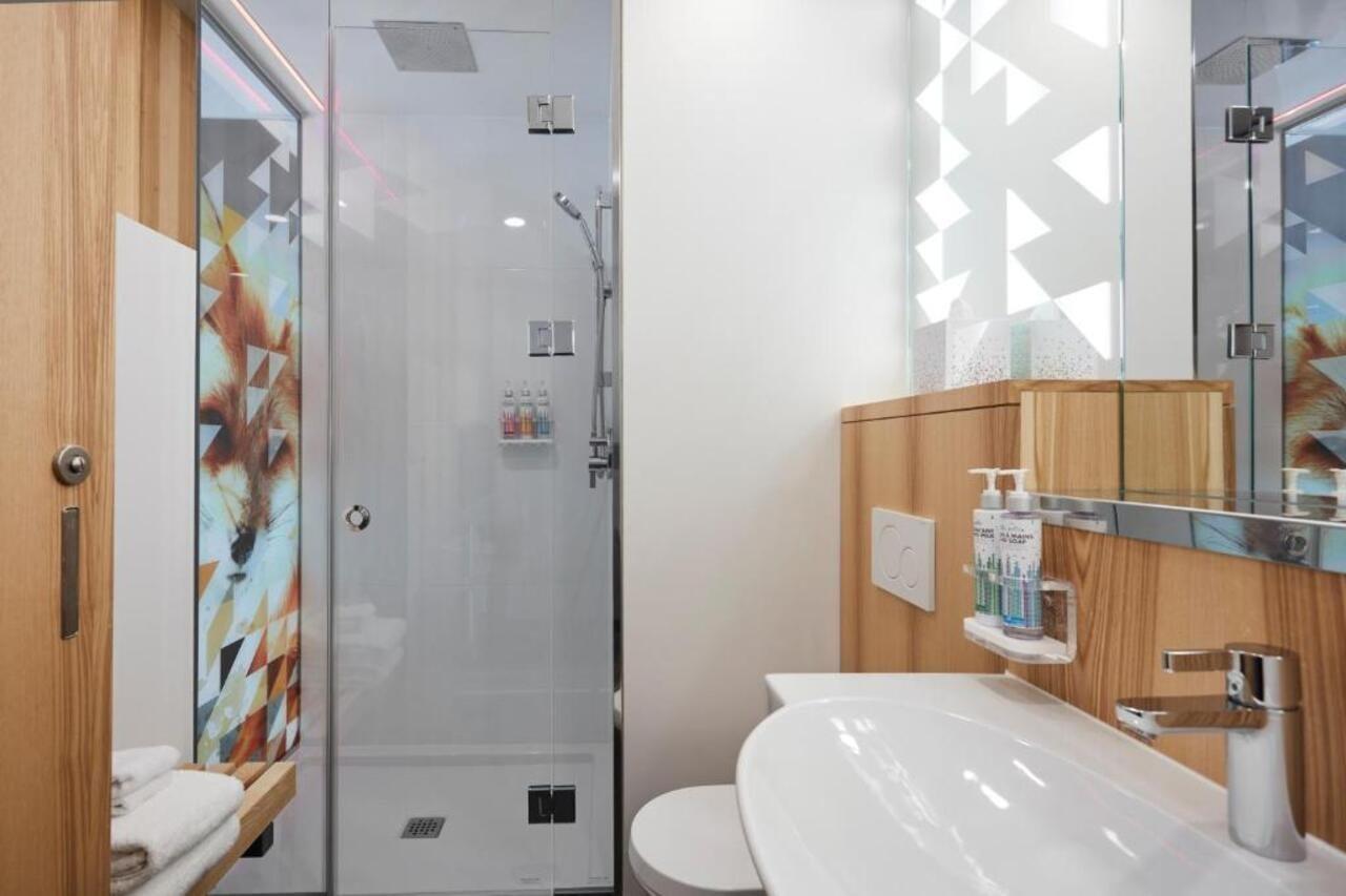 Alt Hotel Calgary East Village Zewnętrze zdjęcie