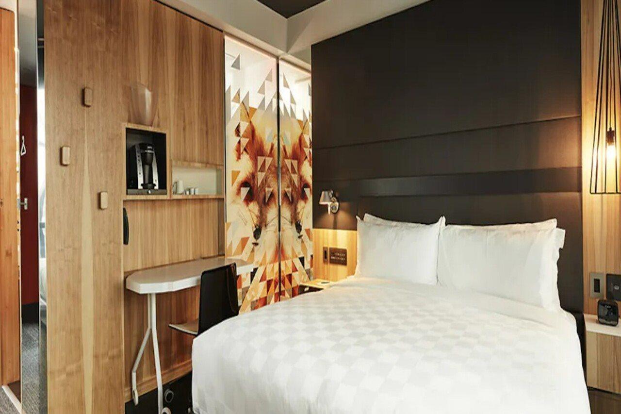 Alt Hotel Calgary East Village Zewnętrze zdjęcie