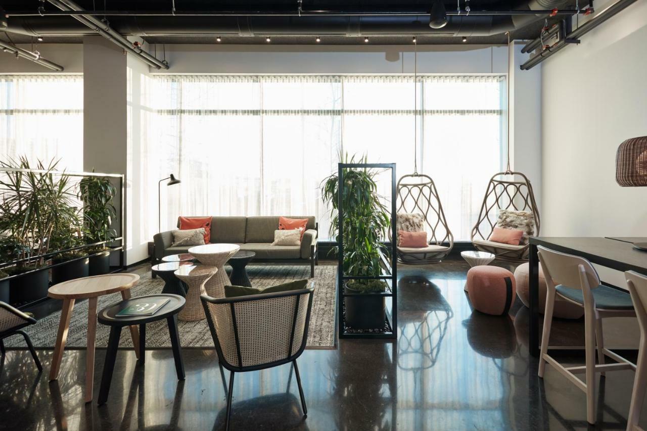 Alt Hotel Calgary East Village Zewnętrze zdjęcie