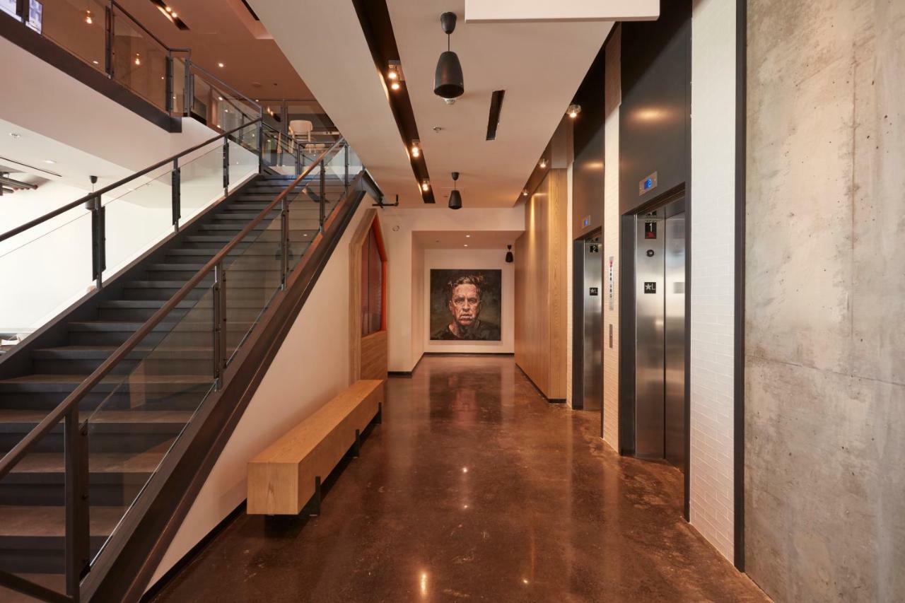 Alt Hotel Calgary East Village Zewnętrze zdjęcie